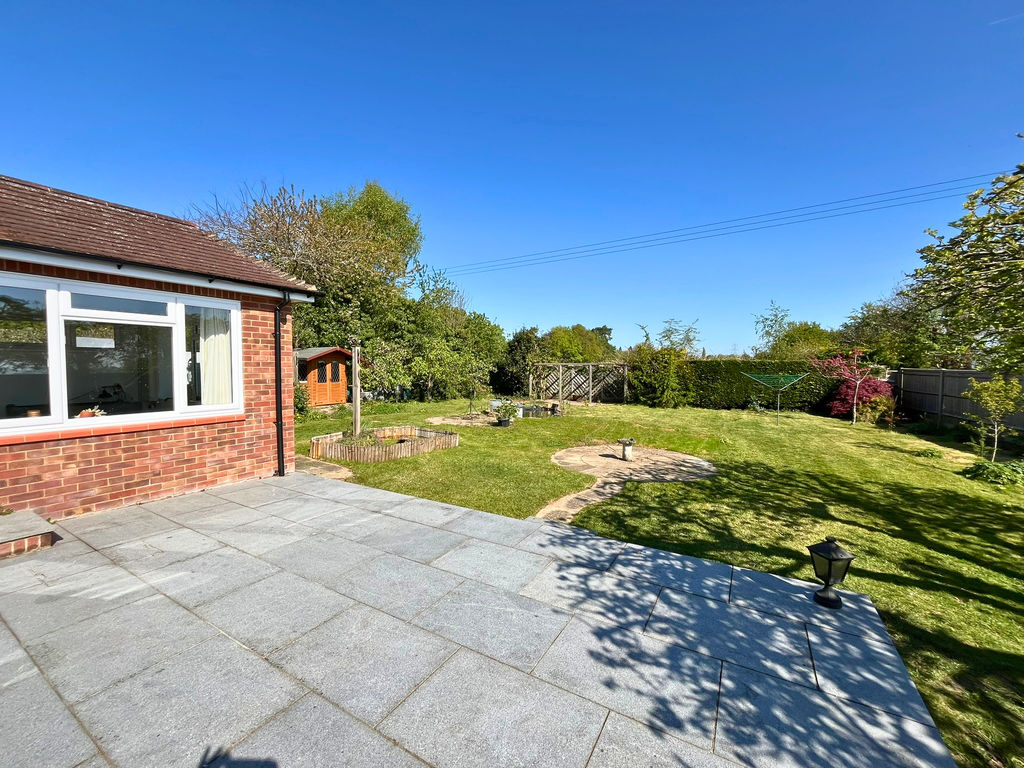 Emery Acres Upper Basildon